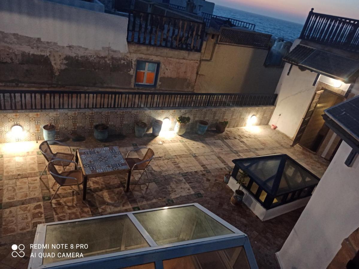 Riad La Rose Des Vents Эс-Сувейра Экстерьер фото